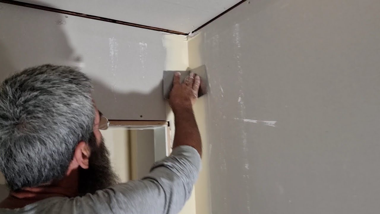 How to FINISH DRYWALL Inside Corners