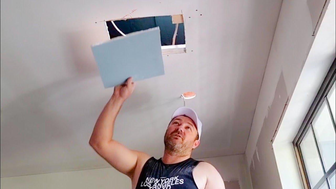 How to Repair HOLE IN DRYWALL CEILING (Plasterboard)