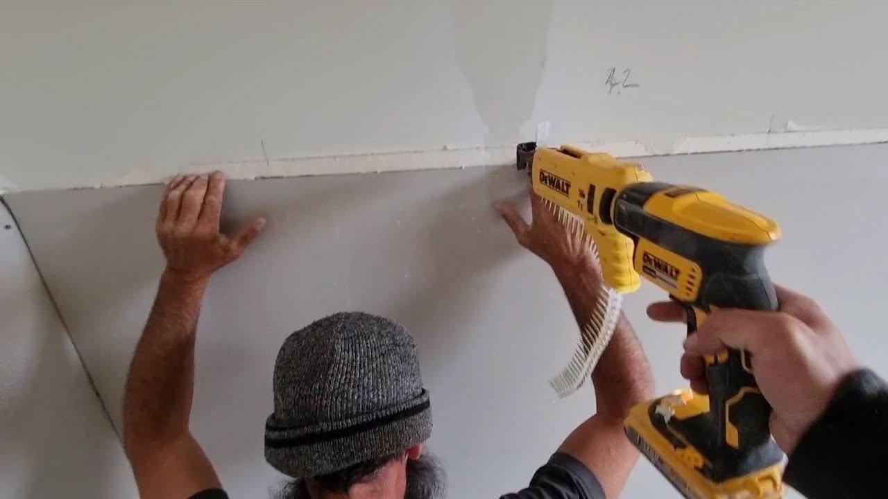 Fixing Drywall Sheets with Stud Glue Adhesive + Auto Feed Screw Gun